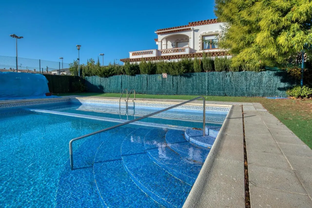 Derbi Apartament Per 5 Persones Amb Piscina Comunitaria A Prop Del Port D'Aro I De La Platja Platja d'Aro Apartment